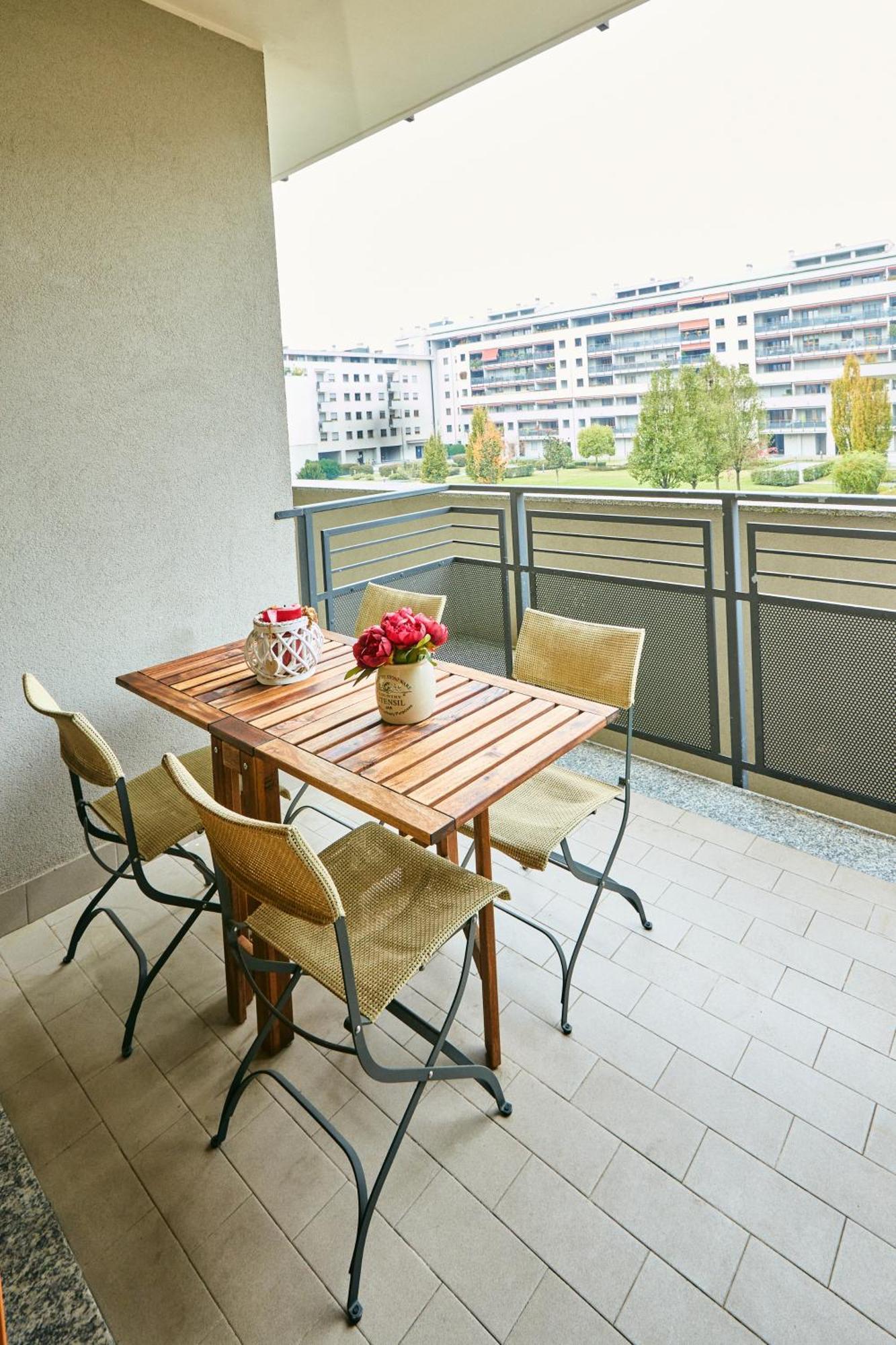 Il Comfort Dello Spazio, In Un Bilocale Milano Ngoại thất bức ảnh